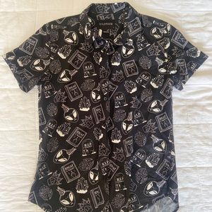 NWOT Wildfang Ultimate WF IDGAF Button-down